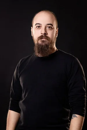Владислав Шуманов